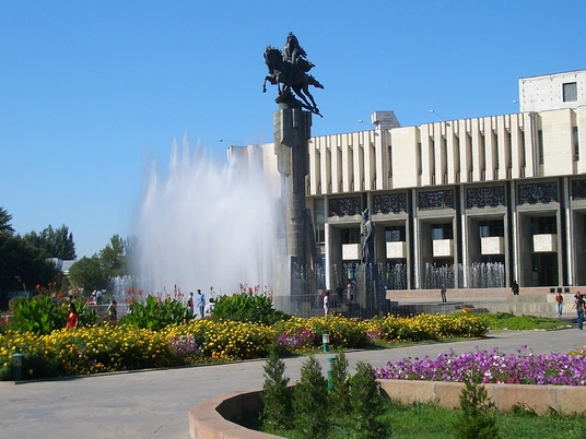 Перелет в Бишкек. Размещение гостинице.